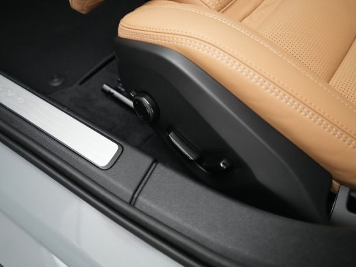 Volvo  V60 T6 Recharge AWD Ultra Dark | Bowers & Wilkins | Head-Up | 360&deg; | Massage | Nappa | Stoelventilati... ActivLease financial lease