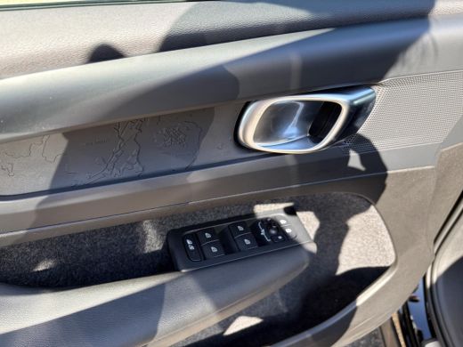 Volvo  XC40 Plus Recharge Pure Electric 2WD SOH: 92% | WARMTEPEOMP | STOEL / STUUR VERWARMING | ELEK. ACHTERK... ActivLease financial lease
