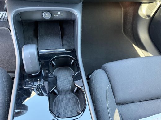 Volvo  XC40 Plus Recharge Pure Electric 2WD SOH: 92% | WARMTEPEOMP | STOEL / STUUR VERWARMING | ELEK. ACHTERK... ActivLease financial lease