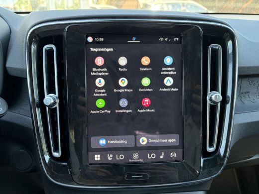Volvo  XC40 Plus Recharge Pure Electric 2WD SOH: 92% | WARMTEPEOMP | STOEL / STUUR VERWARMING | ELEK. ACHTERK... ActivLease financial lease