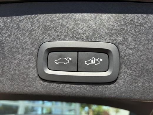 Volvo  XC40 Plus Recharge Pure Electric 2WD SOH: 92% | WARMTEPEOMP | STOEL / STUUR VERWARMING | ELEK. ACHTERK... ActivLease financial lease