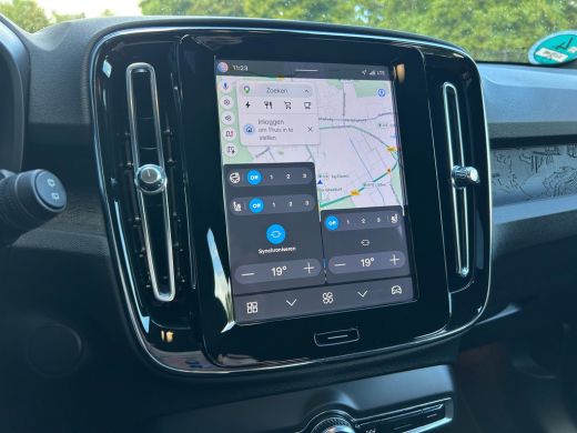 Volvo  XC40 Single Motor Core 69 kWh RWD | Warmtepomp | RWD! | Stoel & stuurverwarming | Trekhaak | Crystal W... ActivLease financial lease