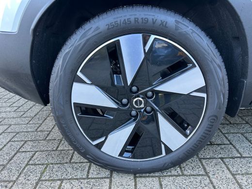 Volvo  XC40 Single Motor Core 69 kWh RWD | Warmtepomp | RWD! | Stoel & stuurverwarming | Trekhaak | Crystal W... ActivLease financial lease