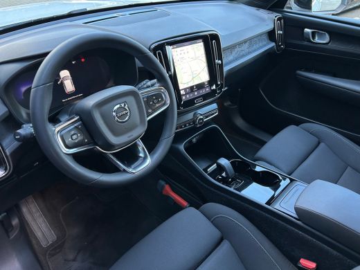 Volvo  XC40 Single Motor Core 69 kWh RWD | Warmtepomp | RWD! | Stoel & stuurverwarming | Trekhaak | Crystal W... ActivLease financial lease