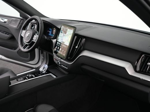Volvo  XC60 T6 Recharge AWD Plus Black Edition | Luchtvering | Premium Pack | Head-Up | Panoramadak | 360&deg; Ca... ActivLease financial lease