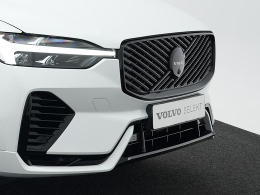 Volvo  XC60 T6 Recharge AWD Plus Black Edition | Luchtvering | Premium Pack | Head-Up | Panoramadak | 360&deg; Ca... ActivLease financial lease