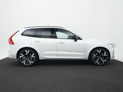 Volvo  XC60 T6 Recharge AWD Plus Black Edition | Luchtvering | Premium Pack | Head-Up | Panoramadak | 360&deg; Ca... ActivLease financial lease