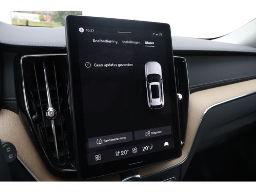 Volvo  XC60 T6 Ultra Dark | Luchtvering | Trekhaak | Pano | HUD| ActivLease financial lease