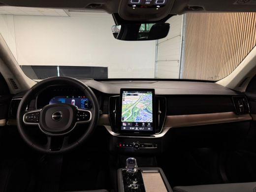 Volvo  XC90 T8 AWD Recharge Ultra Dark | Luchtvering | Trekhaak | 360 Camera | Head-Up Display | Harman Kardo... ActivLease financial lease