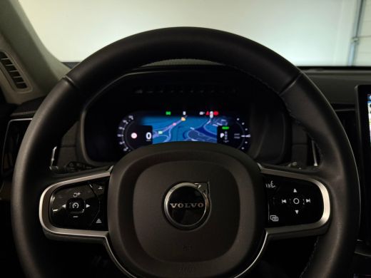 Volvo  XC90 T8 AWD Recharge Ultra Dark | Luchtvering | Trekhaak | 360 Camera | Head-Up Display | Harman Kardo... ActivLease financial lease