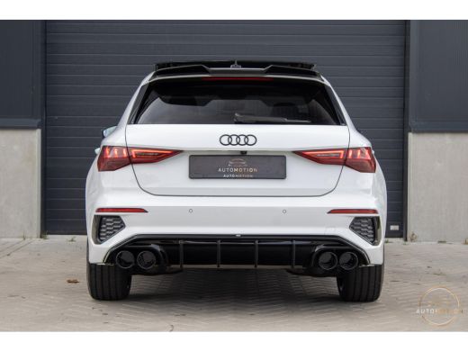 Audi A3 Sportback 45 TFSIe S line Competition PANO MAXTON MATRIX CAMERA KEYLESS ActivLease financial lease