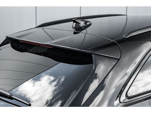 Audi A5 Avant S edition e-hybrid 299 pk | 3-zone climatronic | 360&deg;-camera | 4-voudig verstelbare lendens... ActivLease financial lease