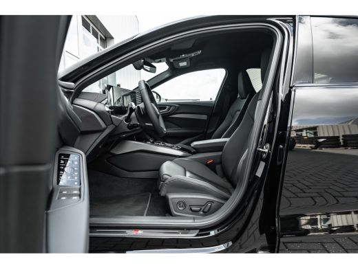 Audi A5 Avant S edition e-hybrid 299 pk | 3-zone climatronic | 360&deg;-camera | 4-voudig verstelbare lendens... ActivLease financial lease