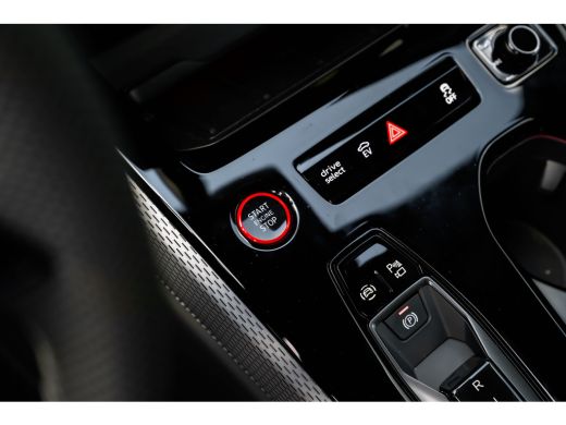 Audi A5 Avant S edition e-hybrid 299 pk | 3-zone climatronic | 360&deg;-camera | 4-voudig verstelbare lendens... ActivLease financial lease