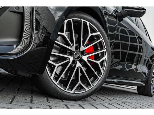 Audi A5 Avant S edition e-hybrid 299 pk | 3-zone climatronic | 360&deg;-camera | 4-voudig verstelbare lendens... ActivLease financial lease