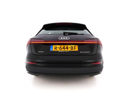 Audi e-tron 55 Quattro Edition 95 kWh [3-Fase-11kW] {SoH-95%} (INCL-BTW) *HEATPUMP | FULL-LED | HEATED-COMFOR... ActivLease financial lease