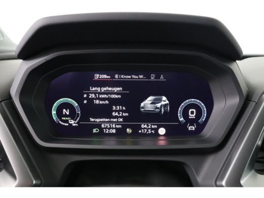 Audi Q4 e-tron 50 quattro Launch edition Advanced Plus 77 kWh | 1e Eigenaar! | Leder | Sonos Audio | Memory Zete... ActivLease financial lease