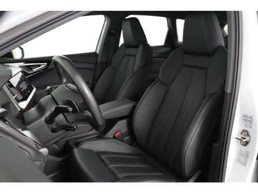 Audi Q4 e-tron 50 quattro Launch edition Advanced Plus 77 kWh | 1e Eigenaar! | Leder | Sonos Audio | Memory Zete... ActivLease financial lease