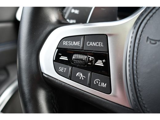 BMW 3 Serie Touring 320e xDrive M-Sport Pro Pano ACC Trekh El-zetels H/K 19inch ActivLease financial lease