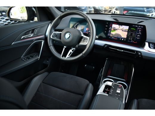 BMW X1 xDrive25e M-Sport Premium ACC-voorbereiding 18inch Camera AC-Snelladen ActivLease financial lease