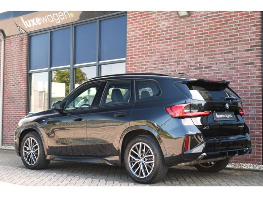 BMW X1 xDrive25e M-Sport Premium ACC-voorbereiding 18inch Camera AC-Snelladen ActivLease financial lease
