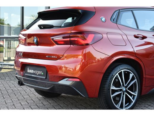 BMW X2 xDrive25e M-Sport | Sunset Orange | ACC | Leder | Elek-klep ActivLease financial lease