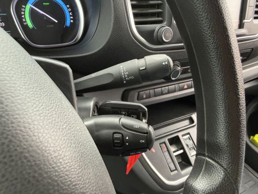 Fiat E-Scudo 50 kWh 136PK Elektrisch! L1 223km WLTP 94,9% (SOH) Snelladen Climate control Cruise control Carpl... ActivLease financial lease