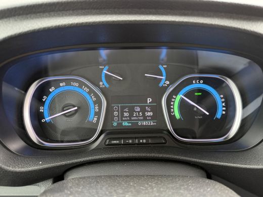 Fiat E-Scudo 50 kWh 136PK Elektrisch! L1 223km WLTP 94,9% (SOH) Snelladen Climate control Cruise control Carpl... ActivLease financial lease