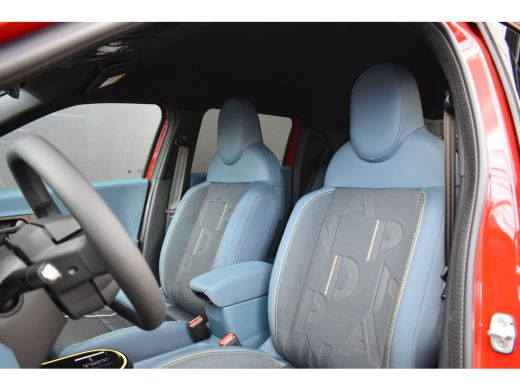 Fiat Grande Panda 1.2 Hybrid Icon Style Automaat 8 Jaar garantie! | Navigatie by App | Parkeersensoren v/a | Cruise... ActivLease financial lease