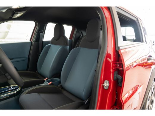 Fiat Grande Panda 1.2 Hybrid ICON | Tot 8 Jaar Garantie | Apple Carplay & Android Auto | Parkeesensoren | Cruise Co... ActivLease financial lease