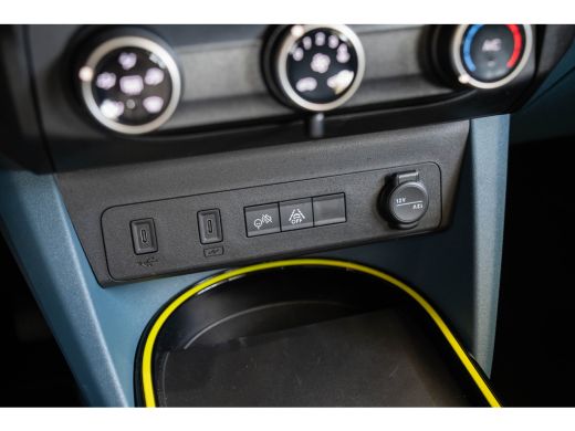 Fiat Grande Panda 1.2 Hybrid ICON | Tot 8 Jaar Garantie | Apple Carplay & Android Auto | Parkeesensoren | Cruise Co... ActivLease financial lease