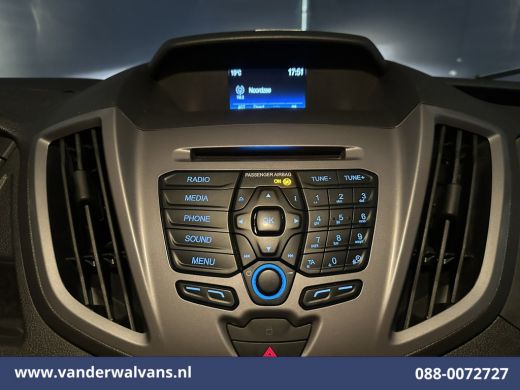 Ford Transit 2.0 TDCI L2H2 Euro6 Airco | Imperiaal | 2800kg Trekhaak | Cruisecontrol | Stoelverwarming Elektri... ActivLease financial lease