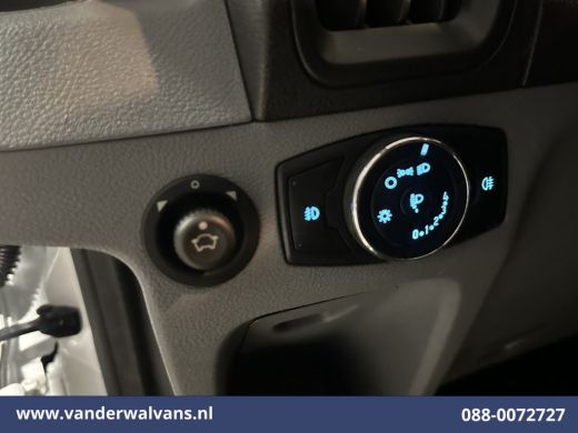 Ford Transit 2.0 TDCI L2H2 Euro6 Airco | Imperiaal | 2800kg Trekhaak | Cruisecontrol | Stoelverwarming Elektri... ActivLease financial lease