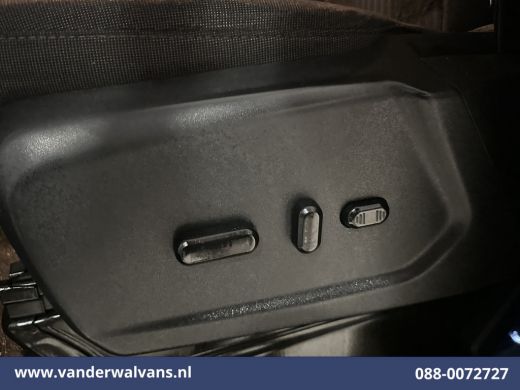 Ford Transit 2.0 TDCI L2H2 Euro6 Airco | Imperiaal | 2800kg Trekhaak | Cruisecontrol | Stoelverwarming Elektri... ActivLease financial lease