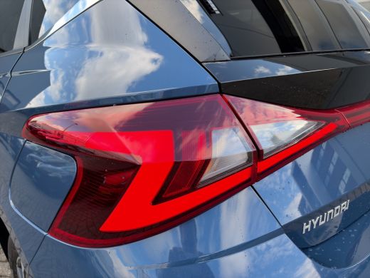 Hyundai i20 1.0 T-GDI 100pk Premium | Carplay | Climate control | Cruise control | Stoel/stuurverwarming | Ca... ActivLease financial lease