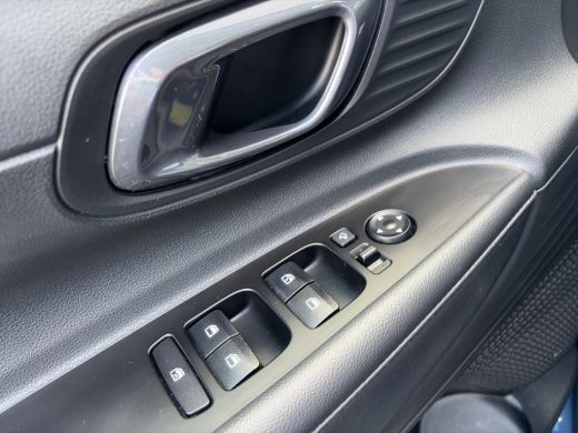 Hyundai i20 1.0 T-GDI 100pk Premium | Carplay | Climate control | Cruise control | Stoel/stuurverwarming | Ca... ActivLease financial lease