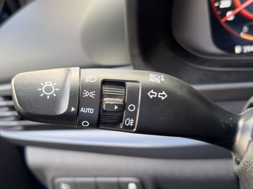 Hyundai i20 1.0 T-GDI 100pk Premium | Carplay | Climate control | Cruise control | Stoel/stuurverwarming | Ca... ActivLease financial lease