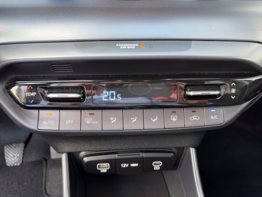 Hyundai i20 1.0 T-GDI 100pk Premium | Carplay | Climate control | Cruise control | Stoel/stuurverwarming | Ca... ActivLease financial lease