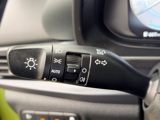 Hyundai i20 1.0 T-GDI 100pk Premium | Carplay | Climate control | Cruise control | Stoel/stuurverwarming | Ca... ActivLease financial lease