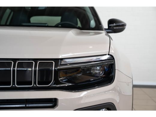 Jeep Avenger 54 KWH Summit | 8 Jaar Garantie | Warmtepomp | Winterpack | Infotainment pakket | Camera | LED | ... ActivLease financial lease