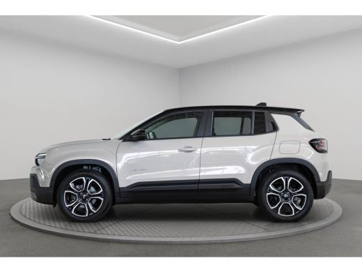 Jeep Avenger 54 KWH Summit | 8 Jaar Garantie | Warmtepomp | Winterpack | Infotainment pakket | Camera | LED | ... ActivLease financial lease