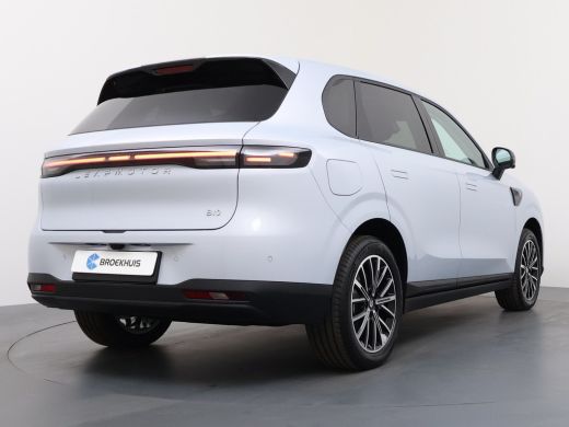 Leapmotor B10 Design ProMax 67.1 kWh | &euro;1500,- korting !! | Vanaf &euro;499,- Private Lease per maand ! | Panoramada... ActivLease financial lease