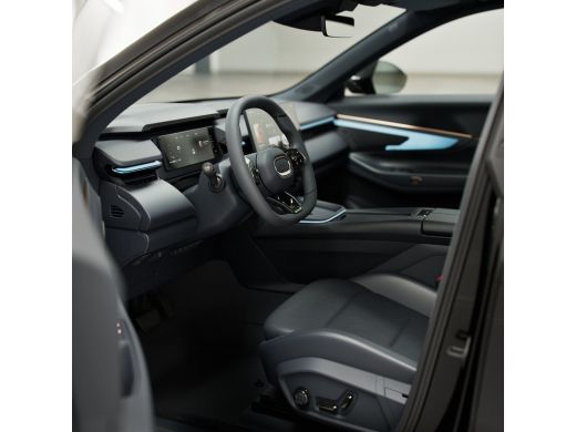 Lynk & Co 08 1.5 Business Edition | 11 kW lader | Alarmsysteem | Apple Carplay/Android Auto|telefoonintegratie... ActivLease financial lease