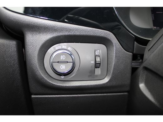 Opel Corsa GS | Achteruitrijcamera 130&deg; | Dode hoek waarschuwing | IntelliLux LED Matrix-verlichting, inclus... ActivLease financial lease