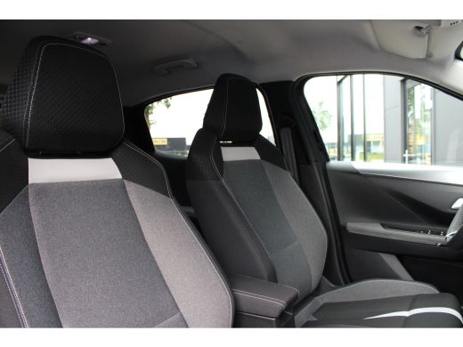 Opel Frontera 1.2 Turbo Hybrid GS | Automaat | Navigatie | Camera | Stoelverwarming | Apple carplay | NL auto | ActivLease financial lease
