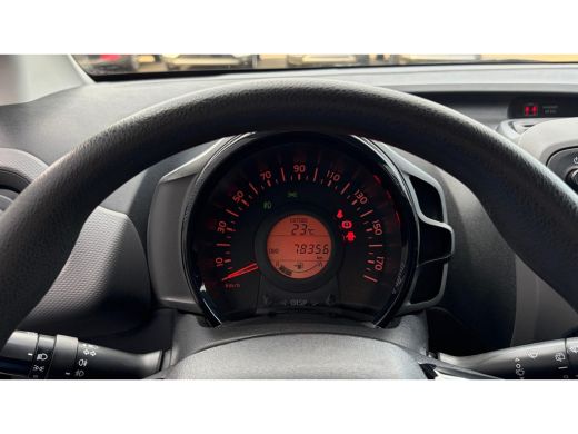 Peugeot 108 1.0 E-VTI 72PK 5-DRS ACTIVE / AIRCO / LED / BLUETOOTH / PACK PREMIUM / 1E EIGENAAR !! ActivLease financial lease