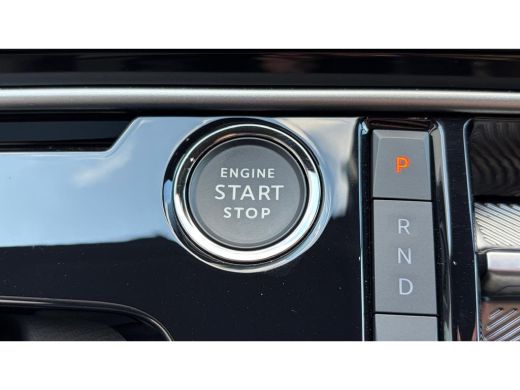 Peugeot 3008 1.2 HYBRID 145PK ALLURE AUTOMAAT / NAVI / LEDER / CLIMA / FULL-LED / 19" LMV / KEYLESS / CAMERA /... ActivLease financial lease