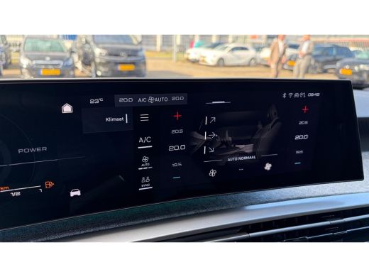 Peugeot 3008 1.2 HYBRID 145PK ALLURE AUTOMAAT / NAVI / LEDER / CLIMA / FULL-LED / 19" LMV / KEYLESS / CAMERA /... ActivLease financial lease
