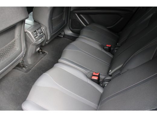 Peugeot 5008 SUV 1.2 PureTech 130pk EAT8 GT 7p | Automaat | Navigatie | Camera | Black Pack | Stoelverwarming ... ActivLease financial lease