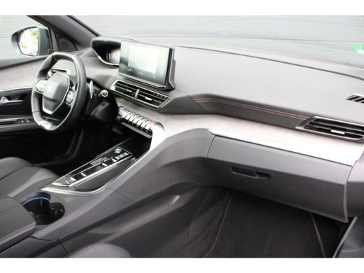 Peugeot 5008 SUV 1.2 PureTech 130pk EAT8 GT 7p | Automaat | Navigatie | Camera | Black Pack | Stoelverwarming ... ActivLease financial lease